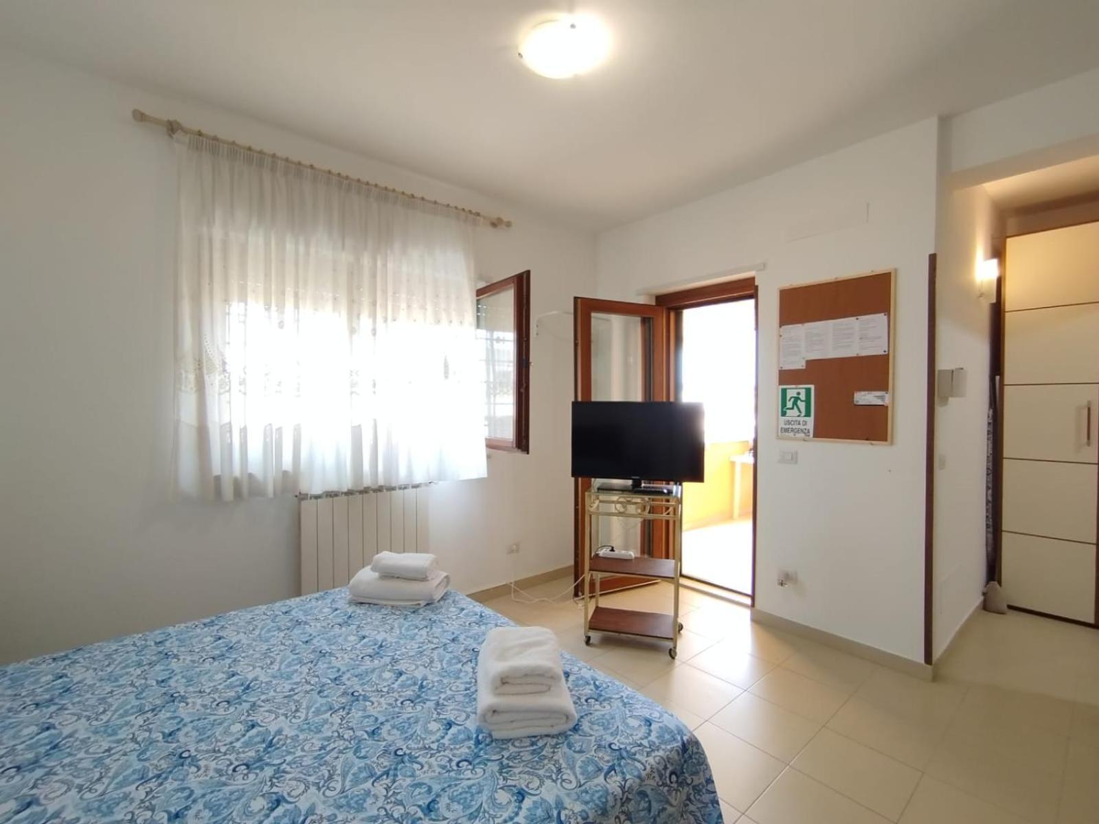 Gala Mini Appartement Fiumicino Buitenkant foto